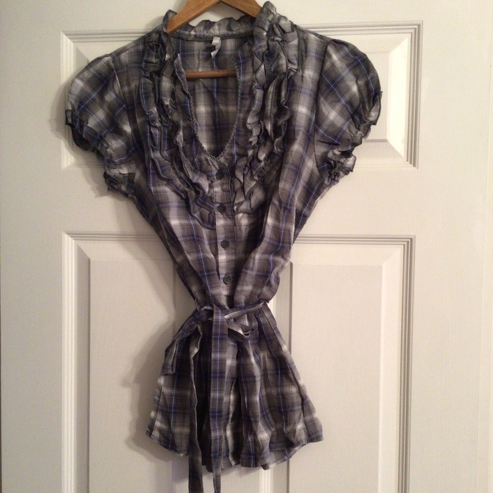 Plaid tunic top with tie
